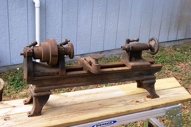 Image 3 8-inch School Lathe